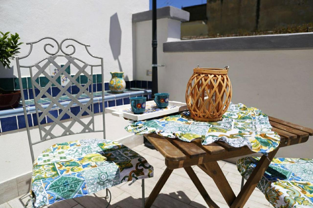 La Dukesca Chic Apartment Naples Exterior photo